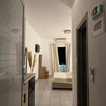 Apartman Avlή I *