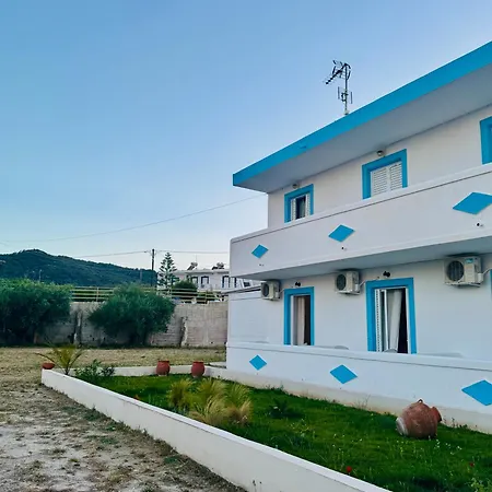 Avlή I Apartman Kamári